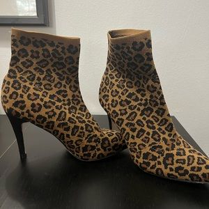 Ankle booties - sock bootie